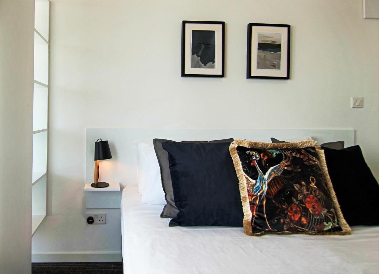 Phaedrus Living: Luxury Suite Nicosia 509 외부 사진
