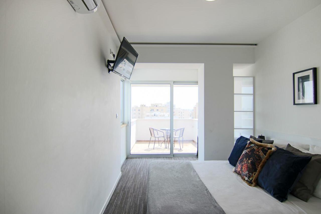 Phaedrus Living: Luxury Suite Nicosia 509 외부 사진
